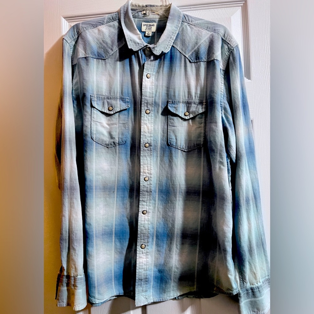 Men’s Lucky Brand snap up shirt